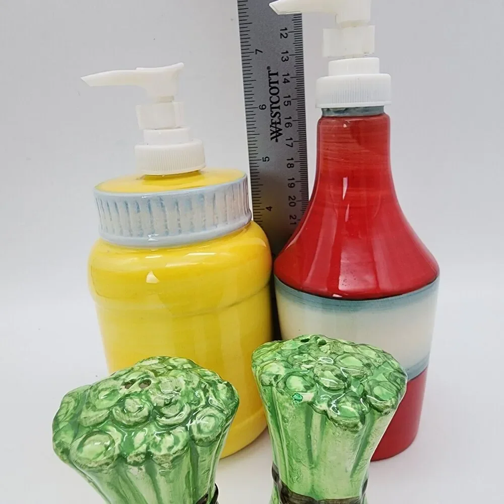 Pier 1 Imports Ceramic Ketchup Mustard Dispensers Salt Pepper Shakers Picnic Set